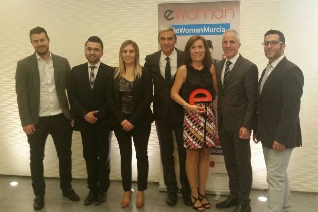 metaenlace-ewoman metaenlace-ewoman